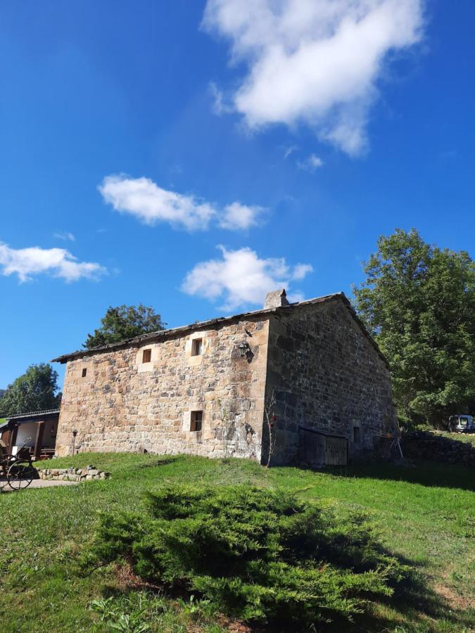 Cabana Pasiega La Quemada San Pedro Del Romeral المظهر الخارجي الصورة