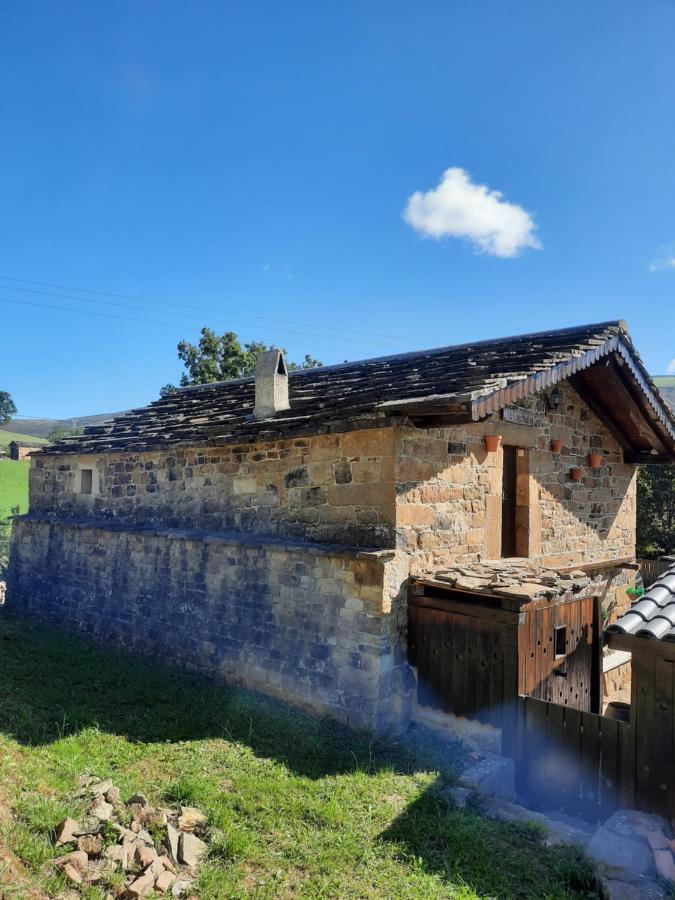 Cabana Pasiega La Quemada San Pedro Del Romeral المظهر الخارجي الصورة