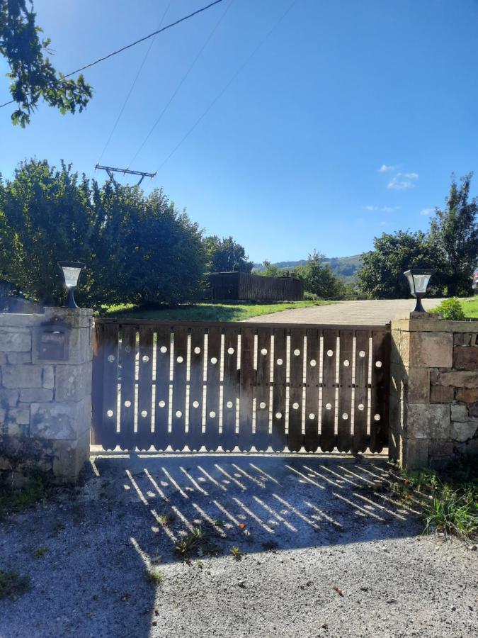 Cabana Pasiega La Quemada San Pedro Del Romeral المظهر الخارجي الصورة